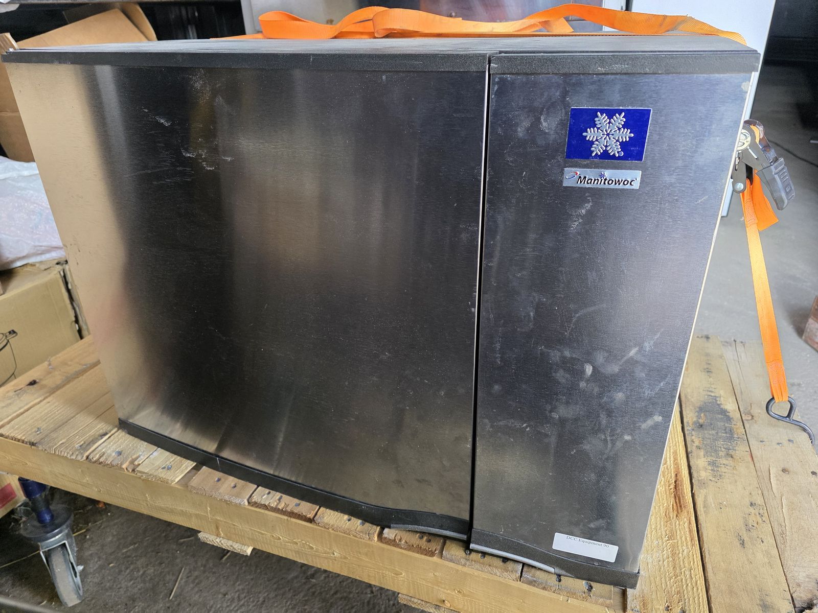 Manitowoc Ice Machine 1/2 Dice