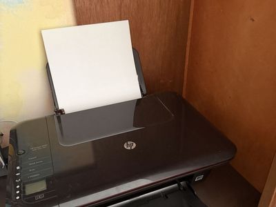 HP Deskjet 3050 All-in-One Printer (Print / Scan / Copy) + NEW Black Ink