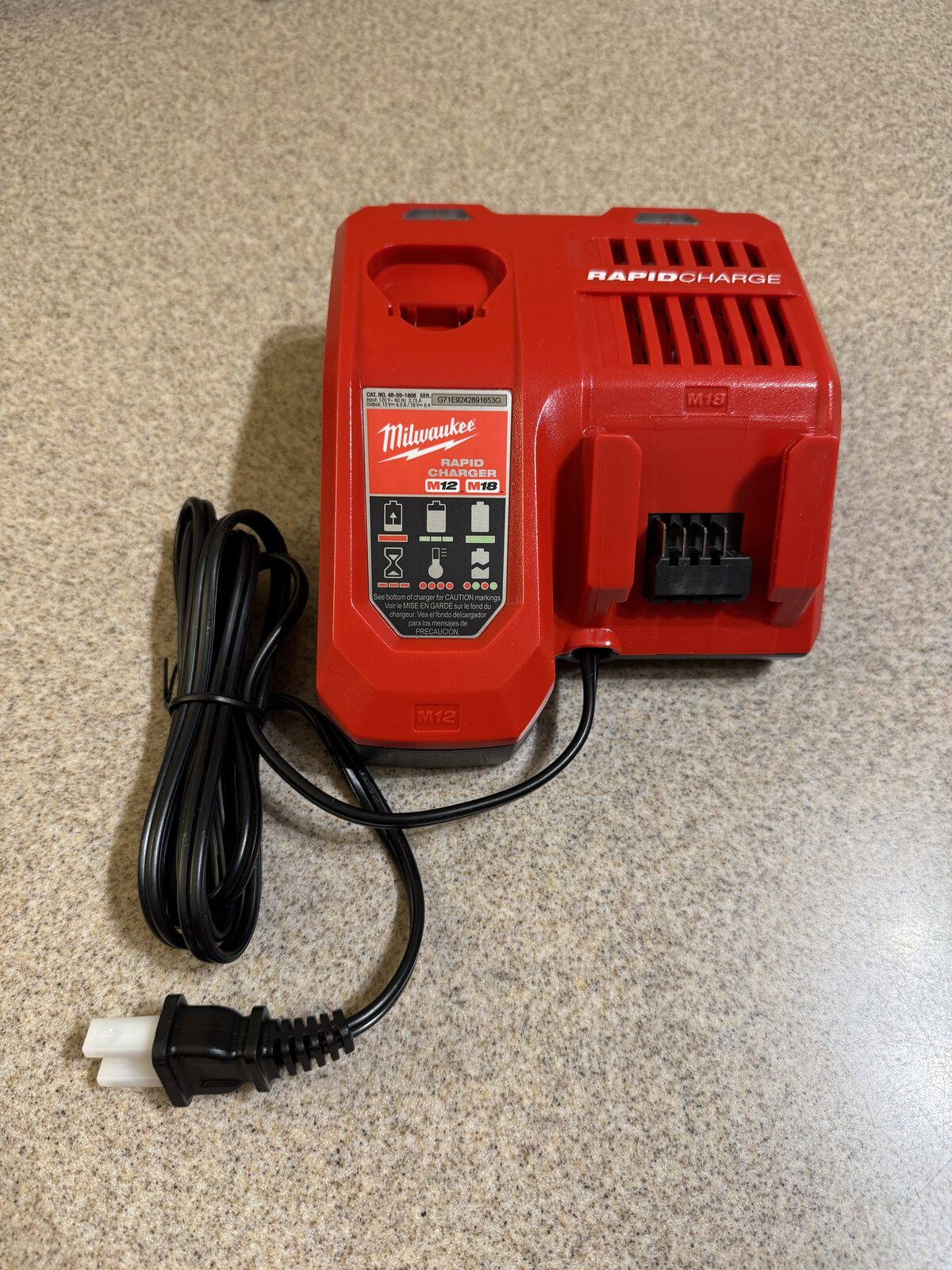 Brand new Milwaukee M18 Fast charger