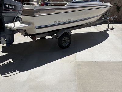 Bayliner Capri 1700 LS Bowrider with Yamaha Outboard Motor and Trailer