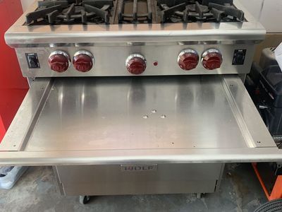 Wolf 4 Burner Gas Stove