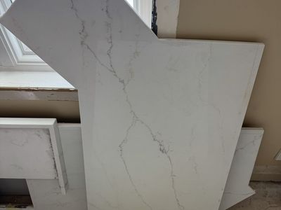 White Quarrz Countertops