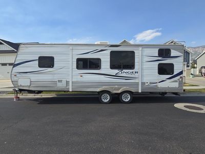 2013 Crossroads Zinger 26 ft Bunkhouse