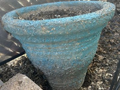 Cement planter