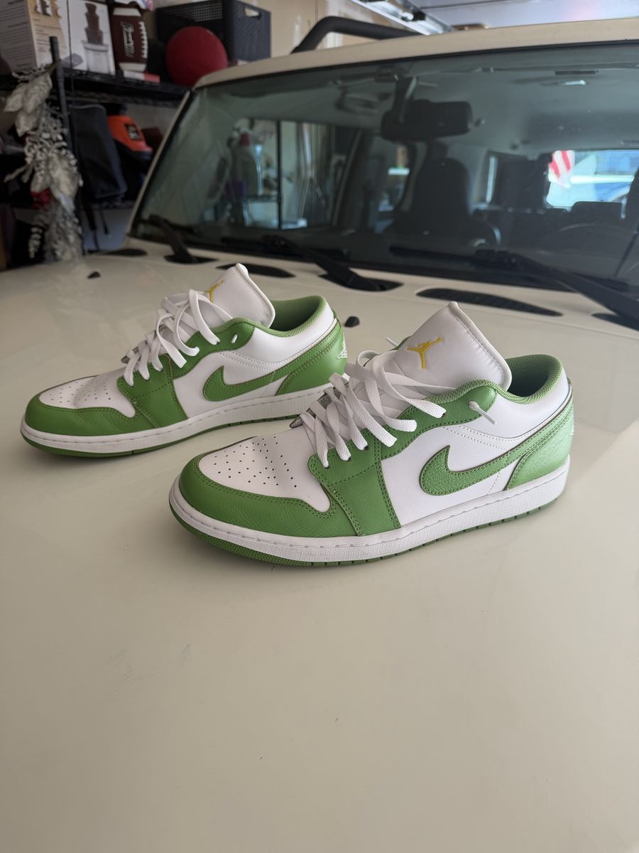 Air Jordan’s size 12