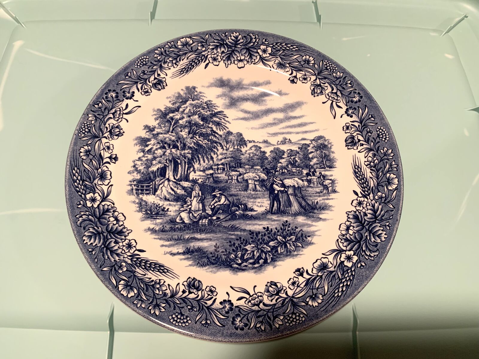 Vintage China Currier and Ives Blue And White 16 Pieces Made In Churchill England