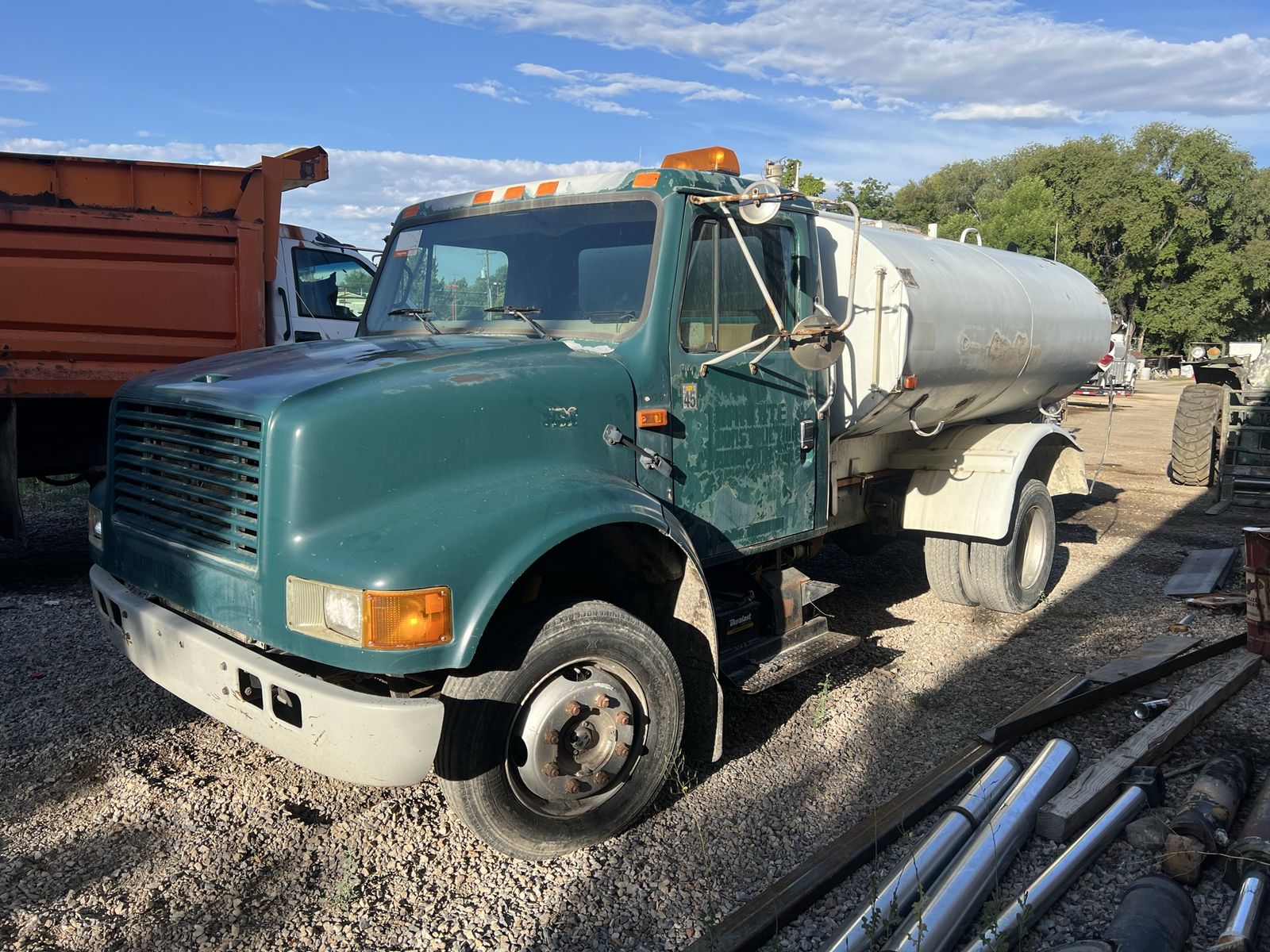 1995 international water truck