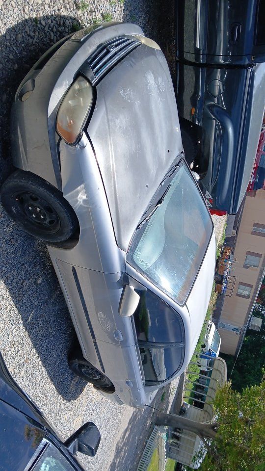 2003 Kia Spectra LS