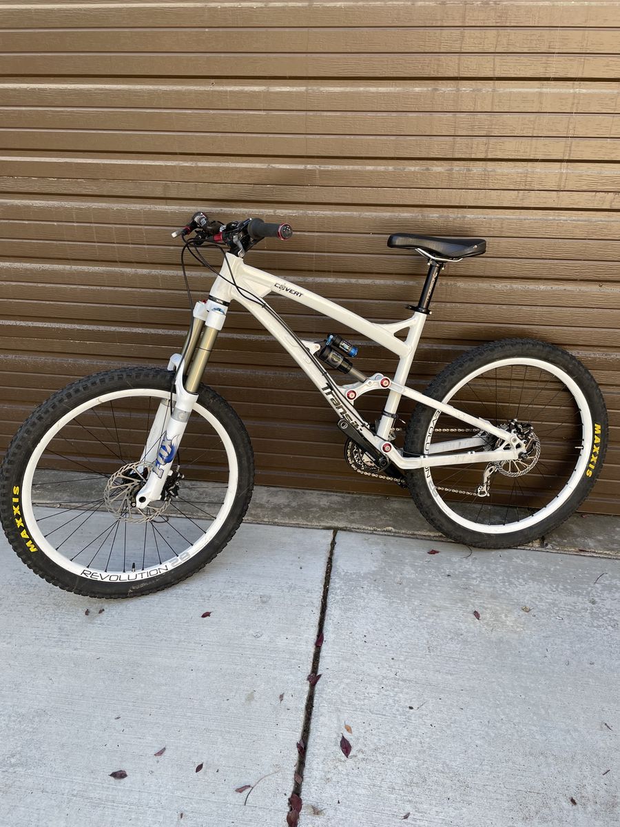 Transition Covert 2011 Medium