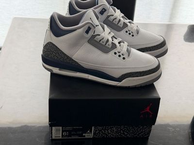 Nike Air Jordan 3 Retro Midnight Navy Size 6.5Y with Box