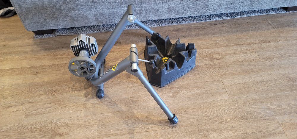 CycleOps Bike Trainer with Front Wheel Support - Used Condition