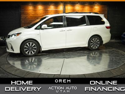 2018 Toyota Sienna XLE Premium 7-Passenger