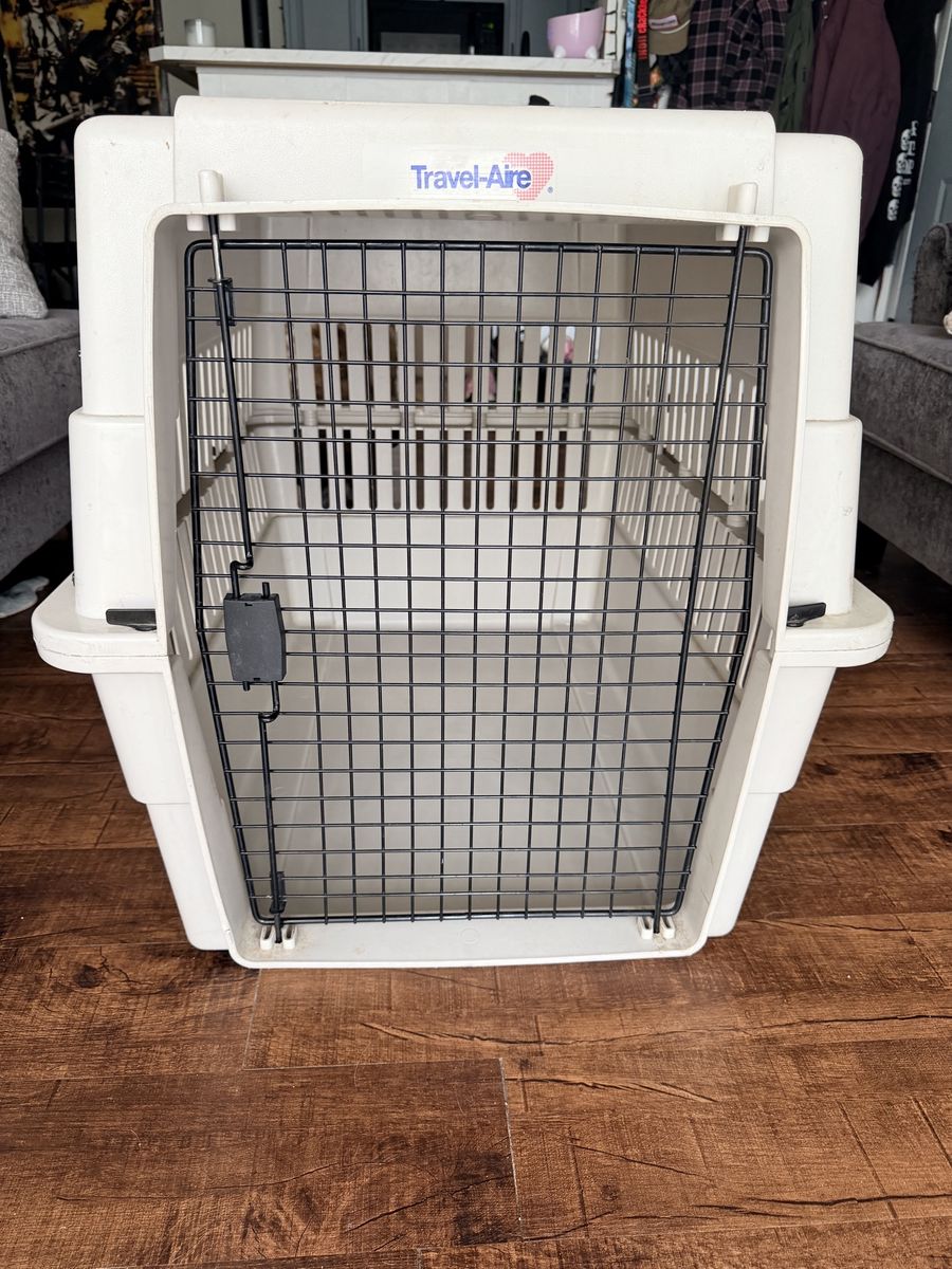 Large Dog Kennel