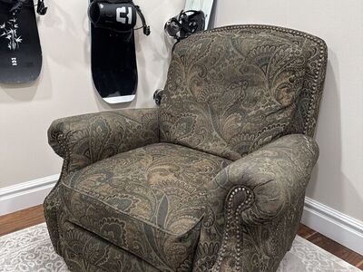 Free Recliner
