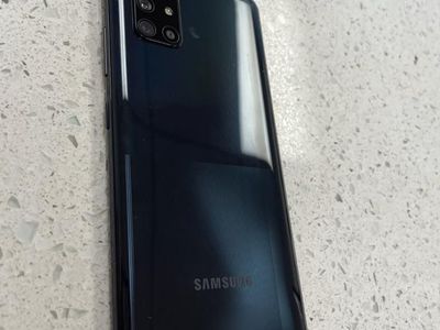 Samsung Galaxy A71 5G 128gb - Unlocked