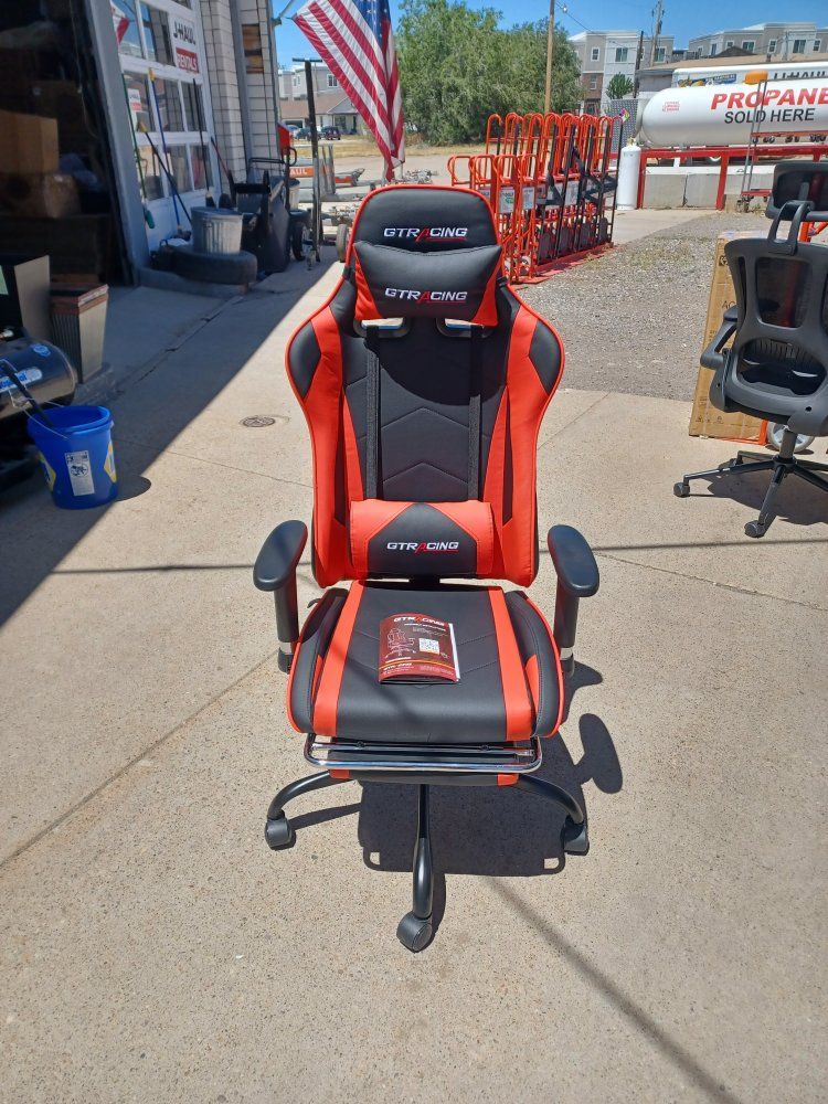gaming chair