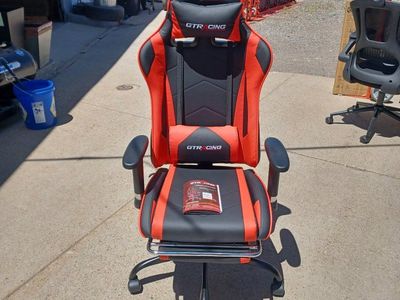 gaming chair