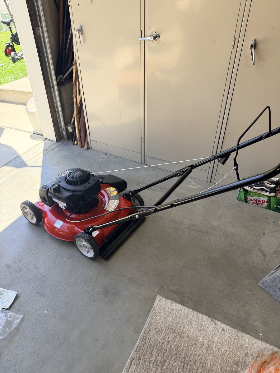 Brand New Push Lawn Mower never used