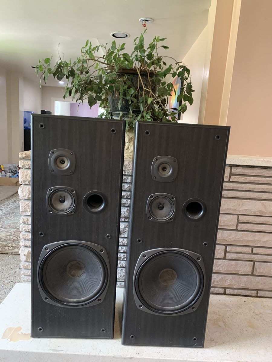 Floor-Standing Stereo Speakers Pair - Black Wood Grain