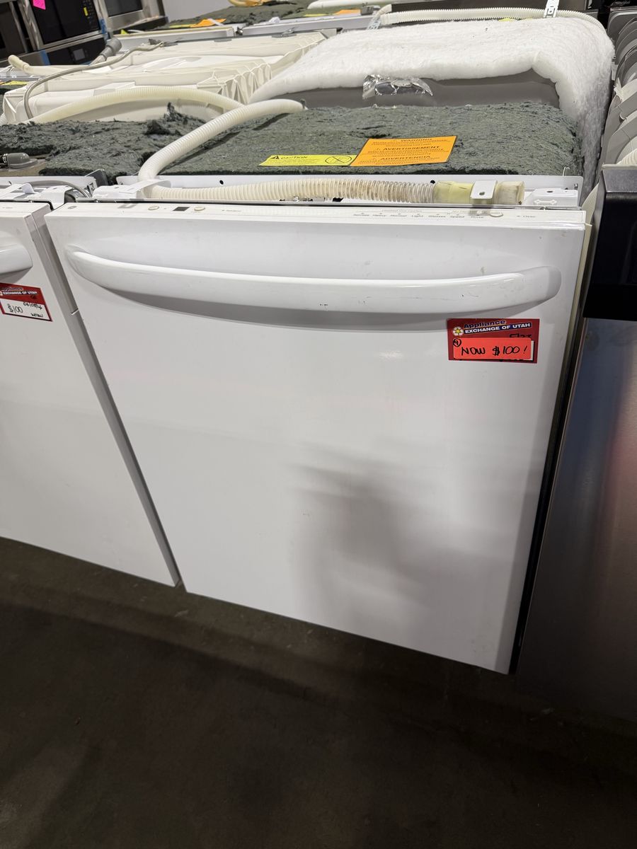 GE White Built-in Dishwasher, Standard Size, Used Appliance