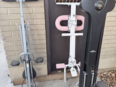 3 Workout equipement $60