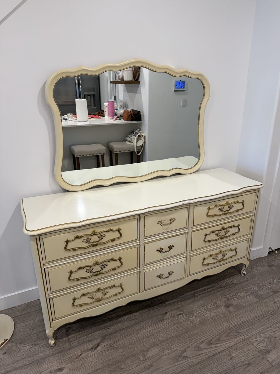Vintage French Provincial 9 Drawer Dresser with Matching Mirror