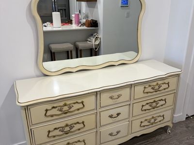 Vintage French Provincial 9 Drawer Dresser with Matching Mirror