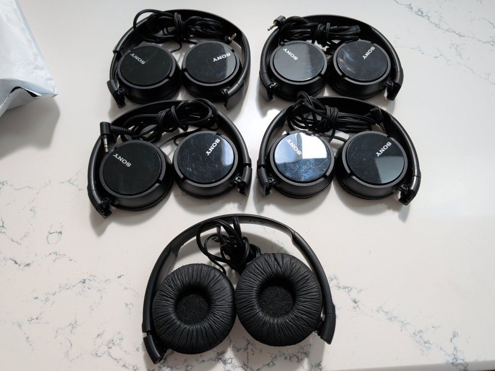 Sony On-Ear Headphones, Black - 3.5mm