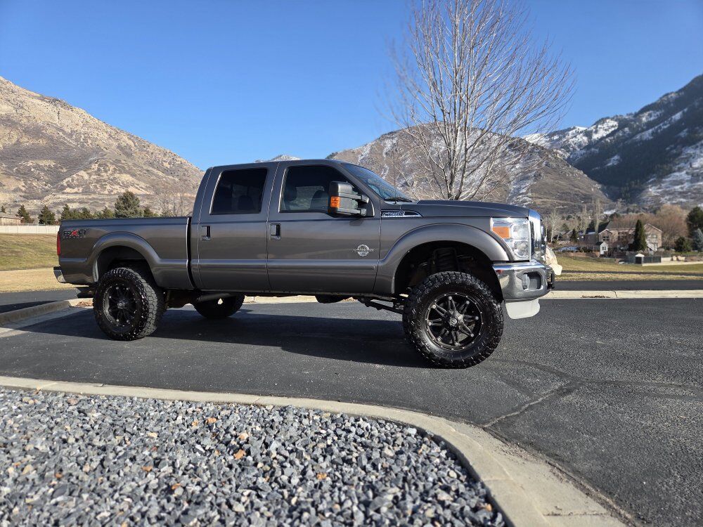 2011 Ford F-250 Super Duty Lariat