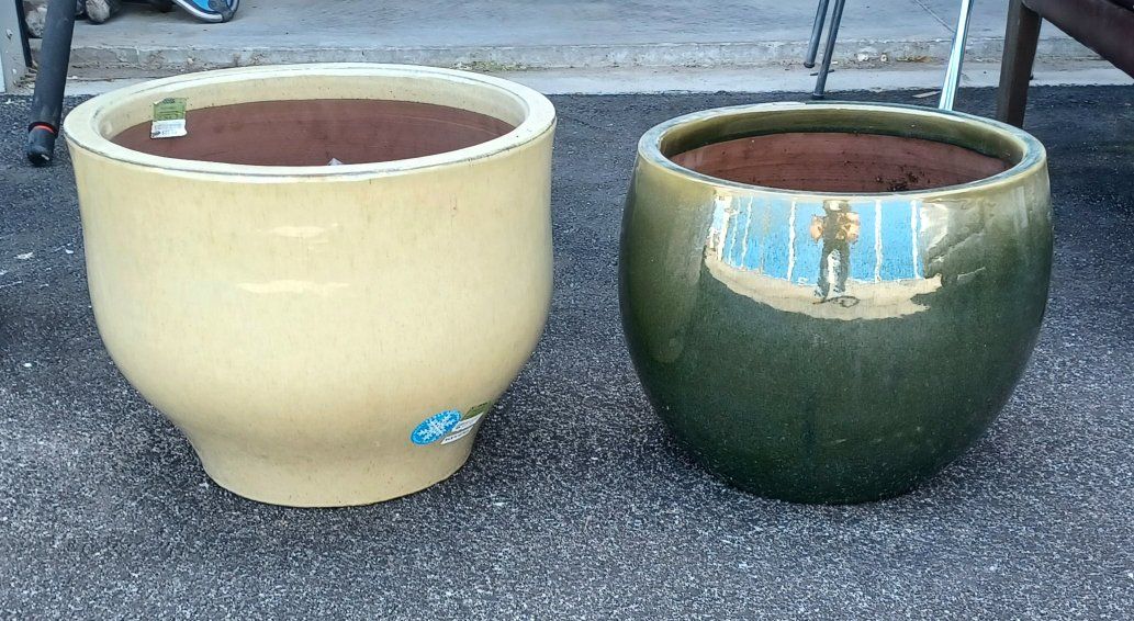 Pair of Large Ceramic Planters - Yellow/Green Glazed Pots for Indoor/Outdoor Use. 16w x 13h and 13w x 12h.