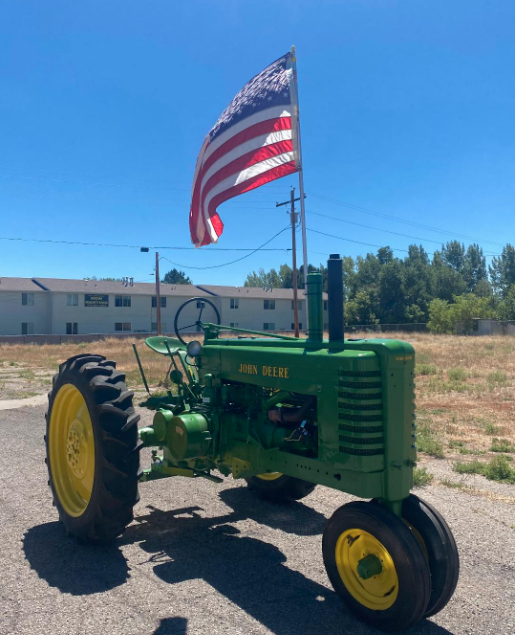 John Deere 1944 A model