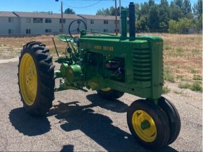 John Deere 1944 A model