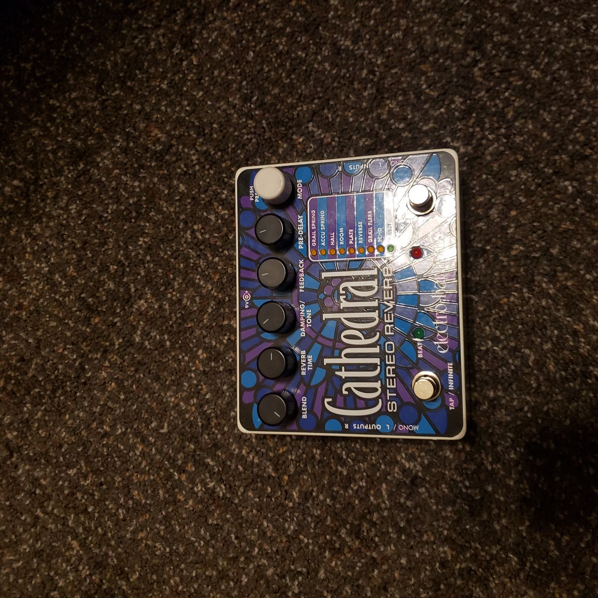 Electro-Harmonix Cathedral Stereo Reverb Guitar Pedal