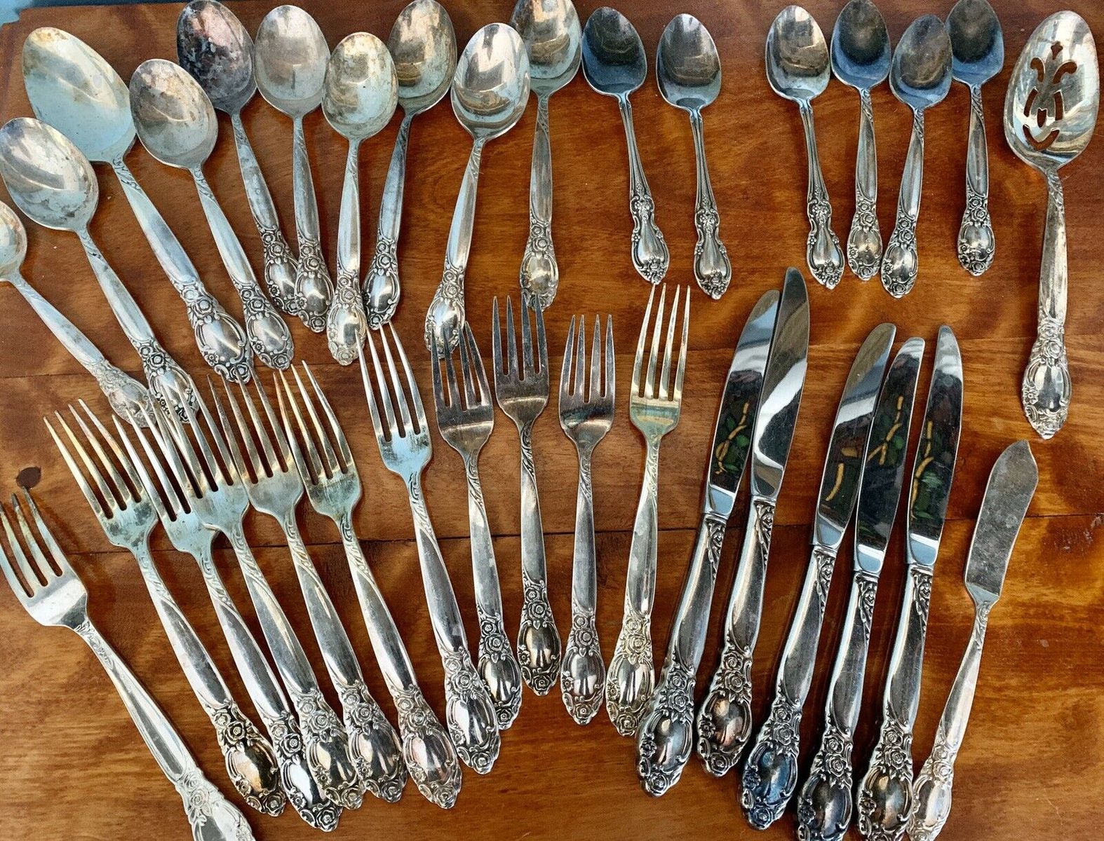 Main image 7
