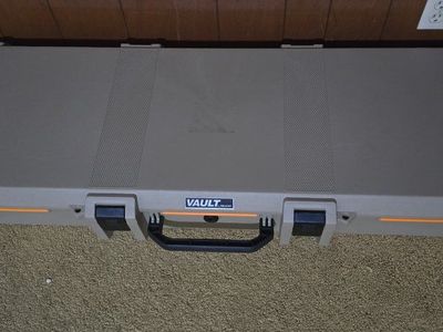 NEW pelican vault v800