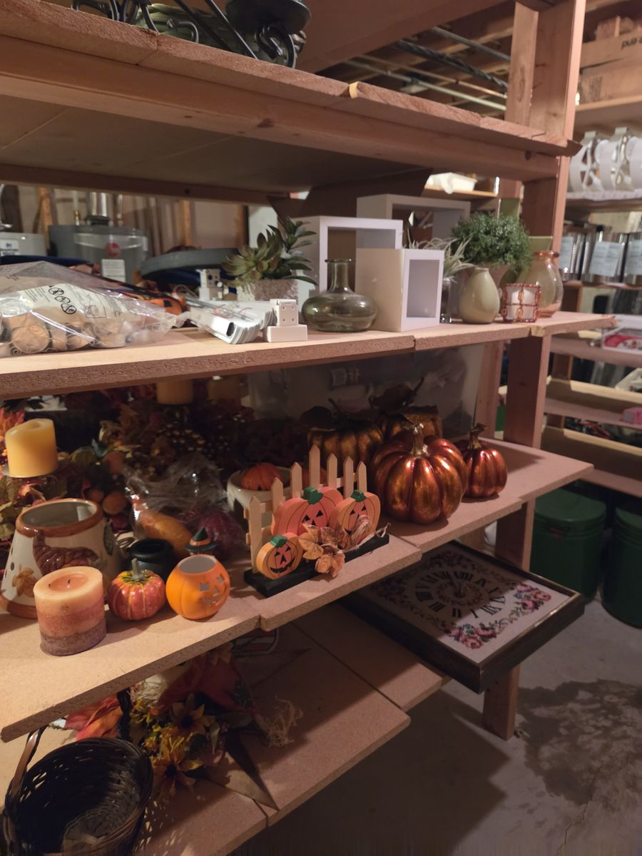 Huge Estate Sale – Furniture, Vintage, Clothing, Collectibles, Tools & More!
