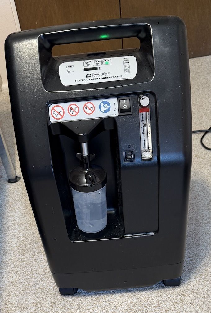 DeVilbiss Healthcare 5-Liter Ultra Quiet Compact Oxygen Concentrator Series 525 – Year built 2025