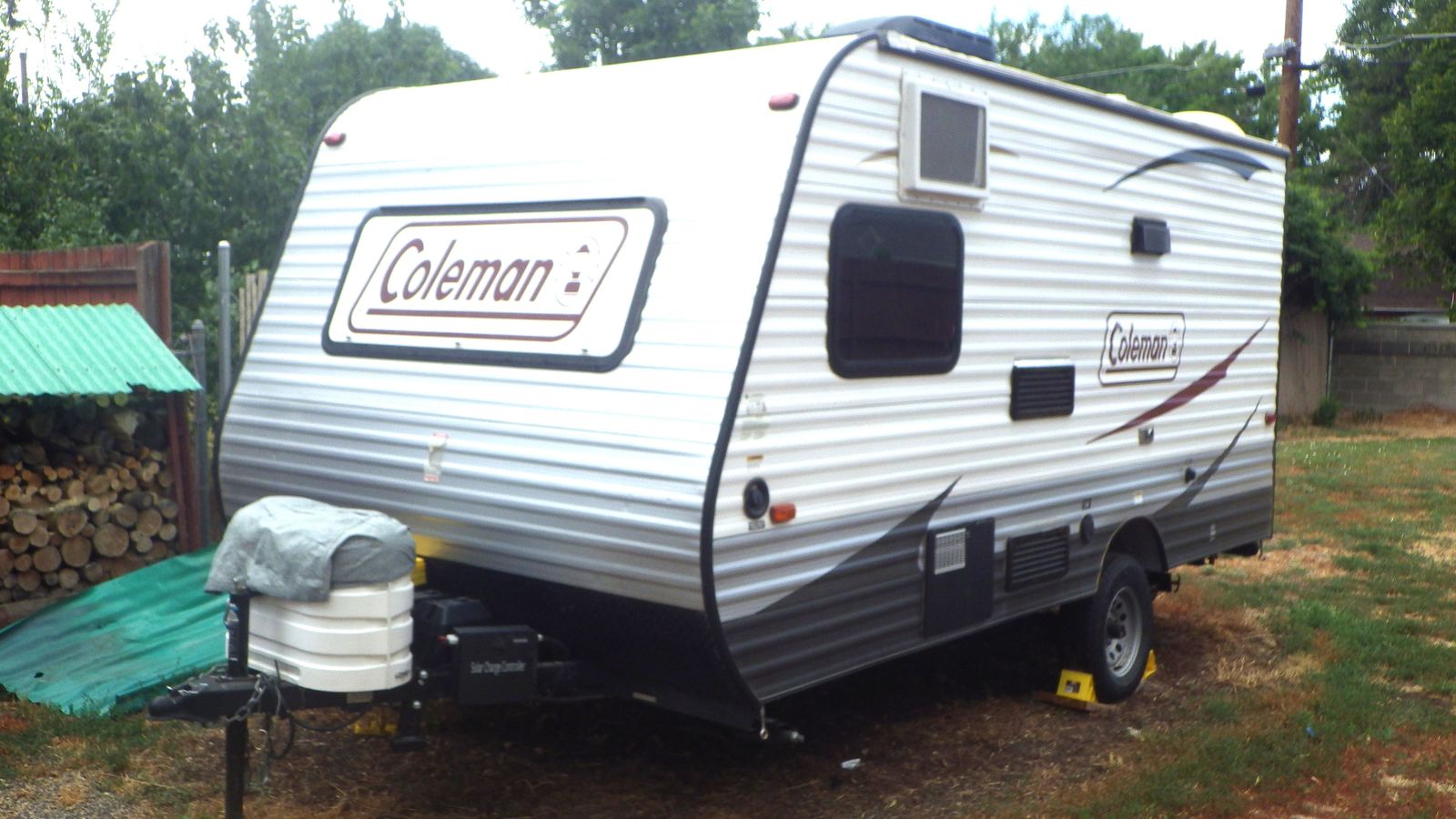 2015 COLEMAN TRAILER 15' UPGRADED