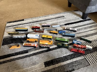 HO Scale cars