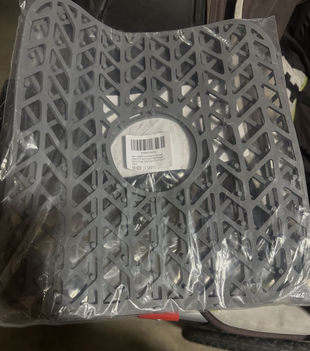 Silicone sink protector mat
