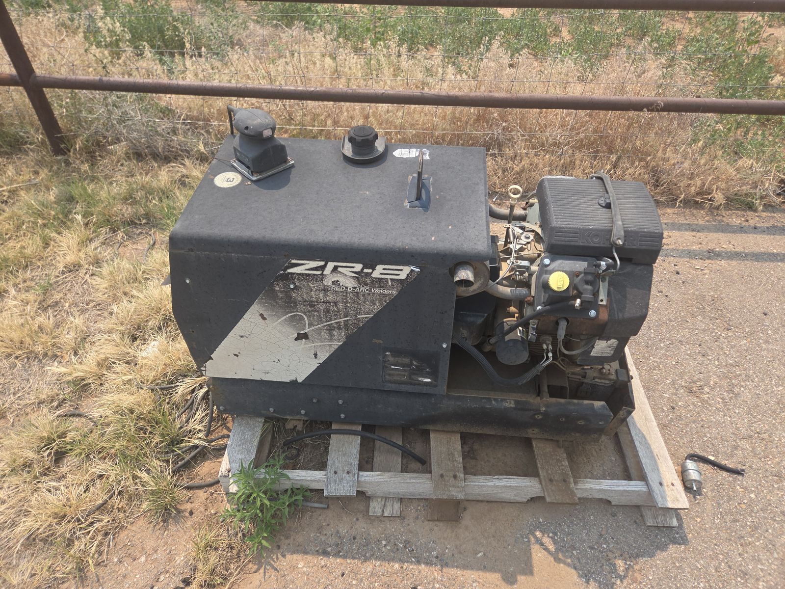 Z-R-8 WELDER
