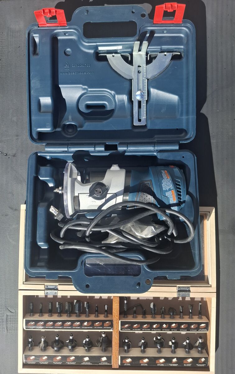 Bosch Router with Bits
