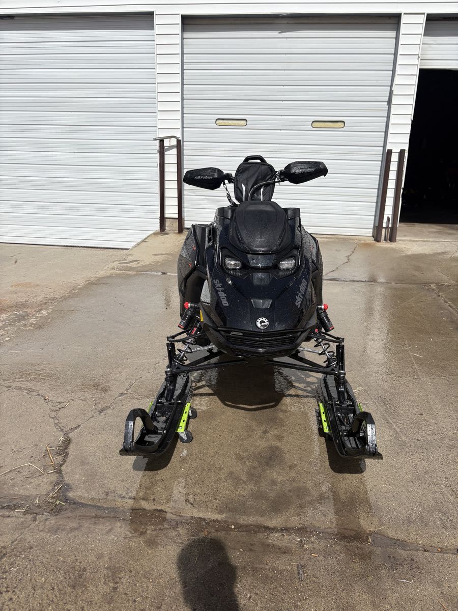 2025 skidoo expert turbo 154