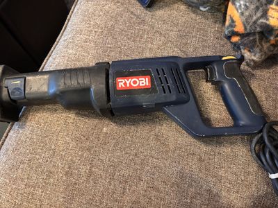 Ryobi Variable Speed Reciprocating Saw Ri162v