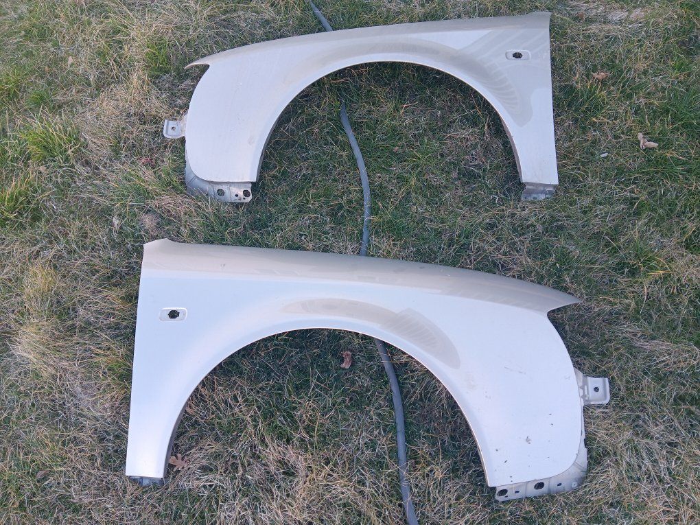 Audi 2000 C5 A6 Front fenders