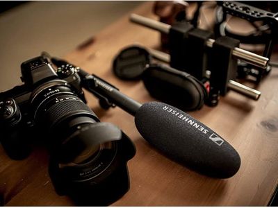 PRISTINE Sennheiser MKE600 Professional Shotgun Microphone