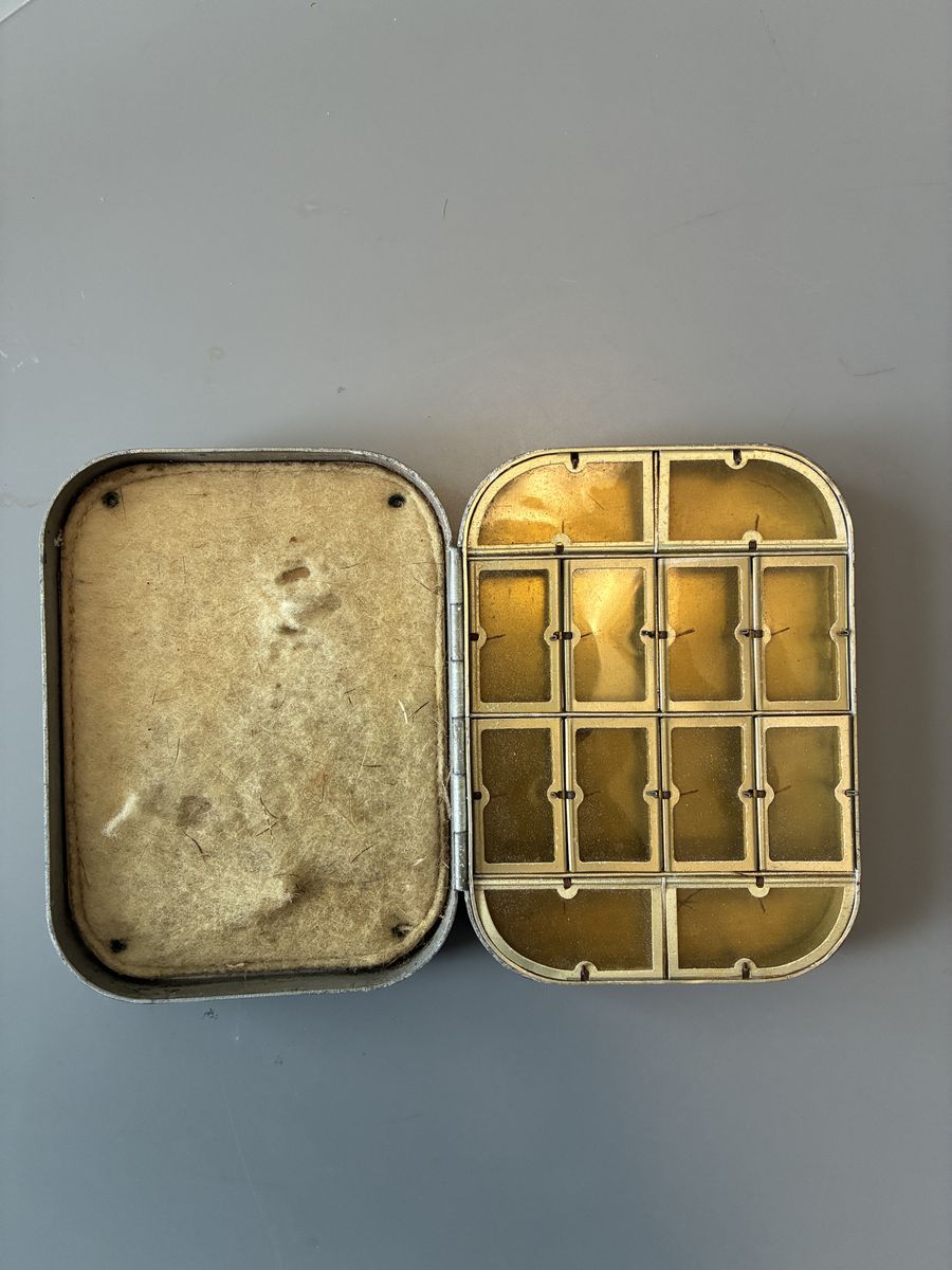 Vintage Wheatly Silmalloy Fly Box