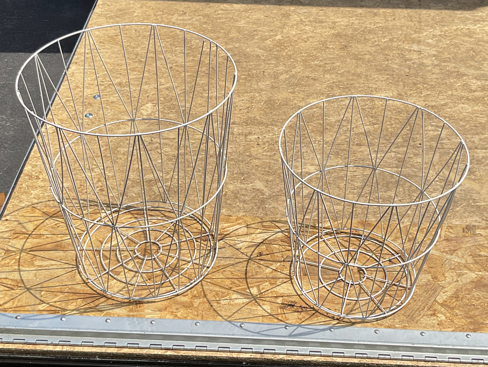 2 Round Wire Storage Baskets - Modern Geometric Organization Bins