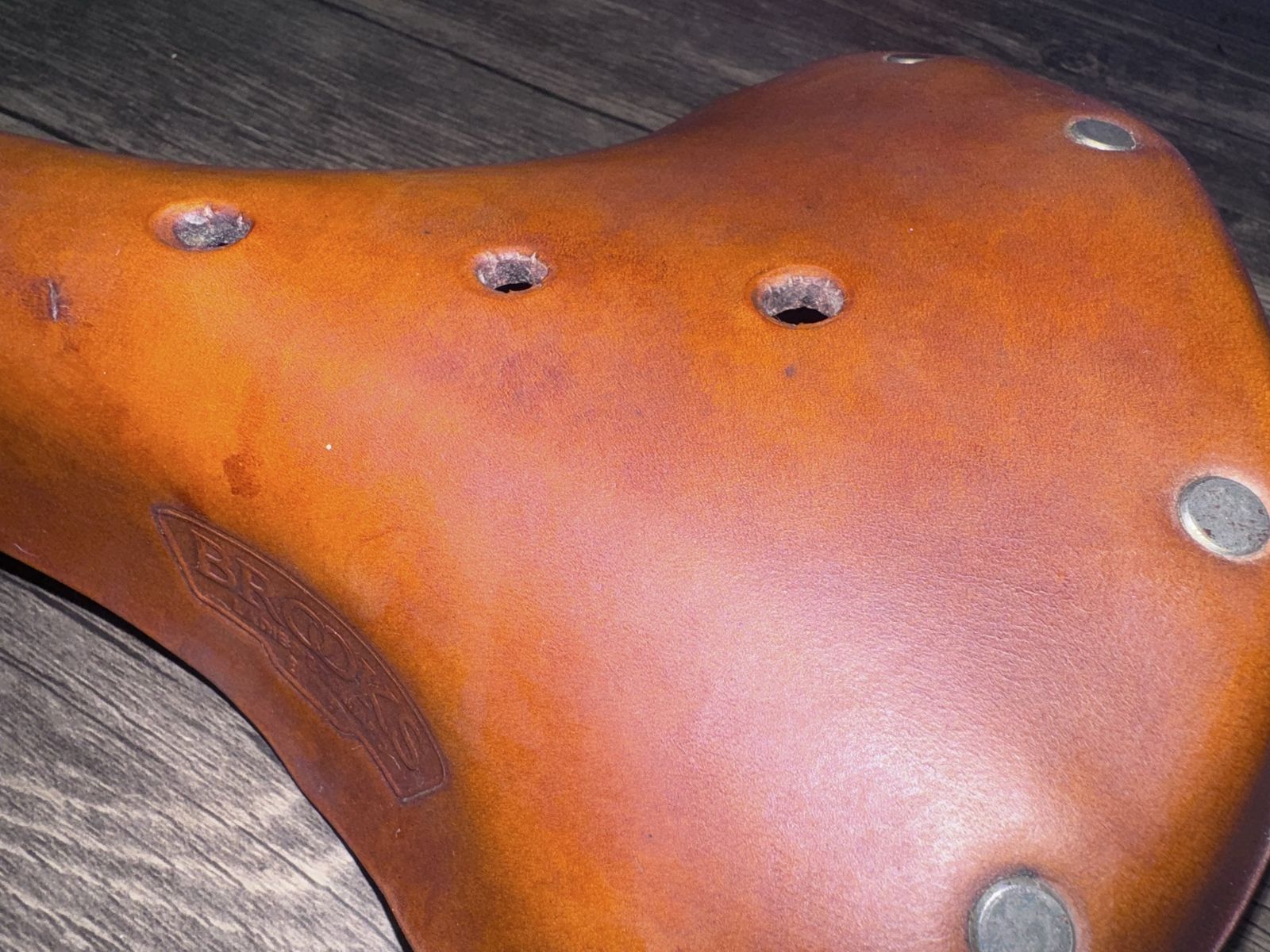 Main image 3