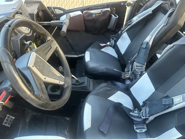 Main image 4
